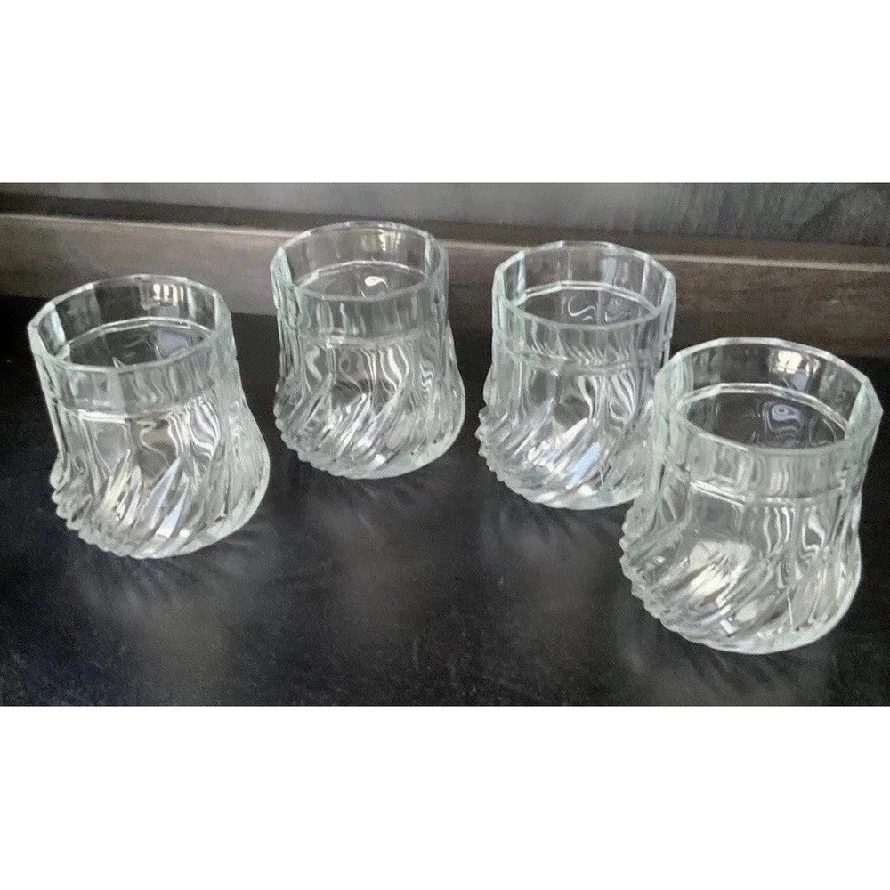 Whiskey Glasses Set Of 4 Barware, Wider Base Easy Grip‎ Bar Glasses Old Fashion